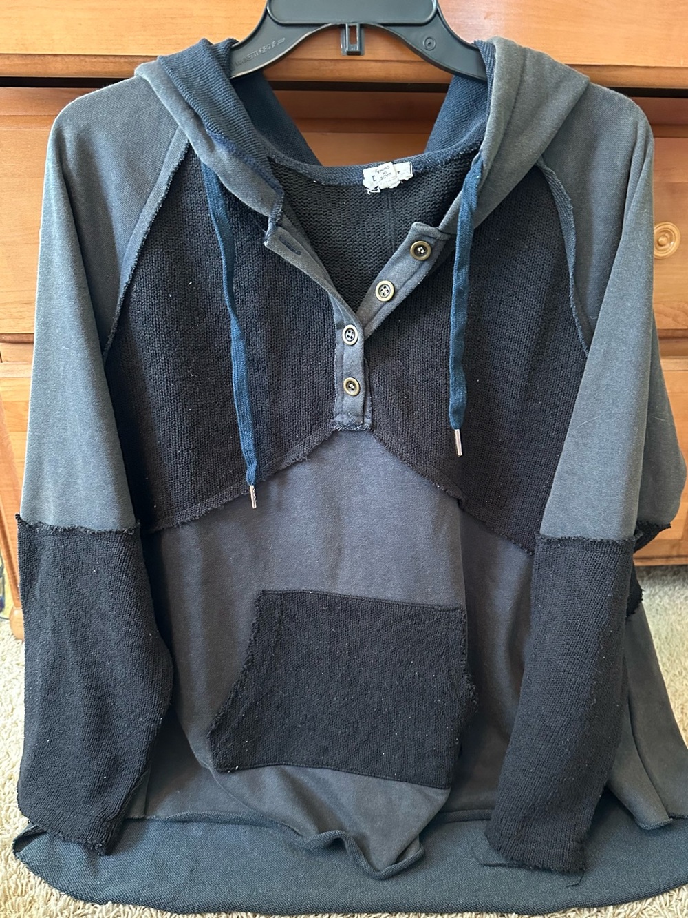 NWOT POL MINERAL WASHED MIXED FABRIC HOODIE